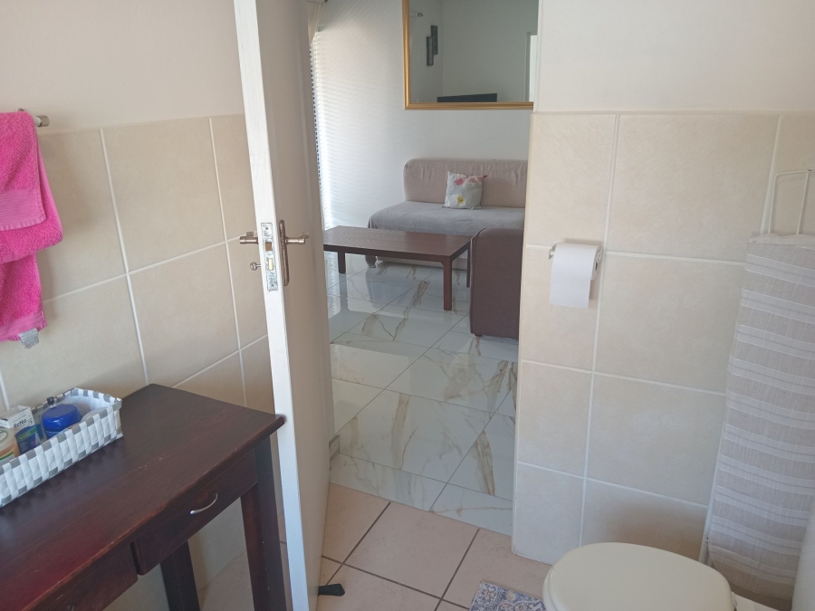 1 Bedroom Property for Sale in De Bakke Western Cape